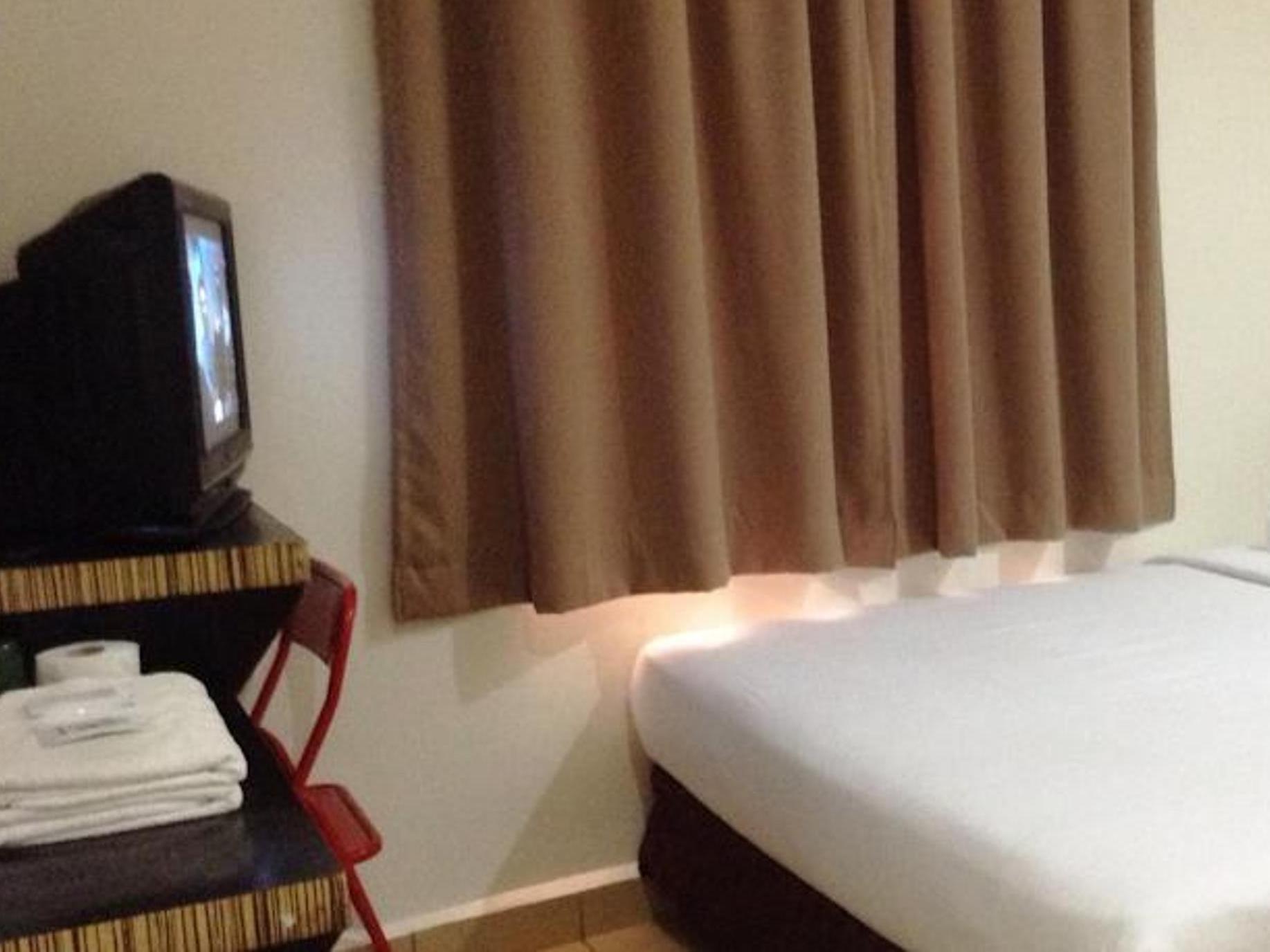 קוטה קינבלו Hotel Traveller מראה חיצוני תמונה