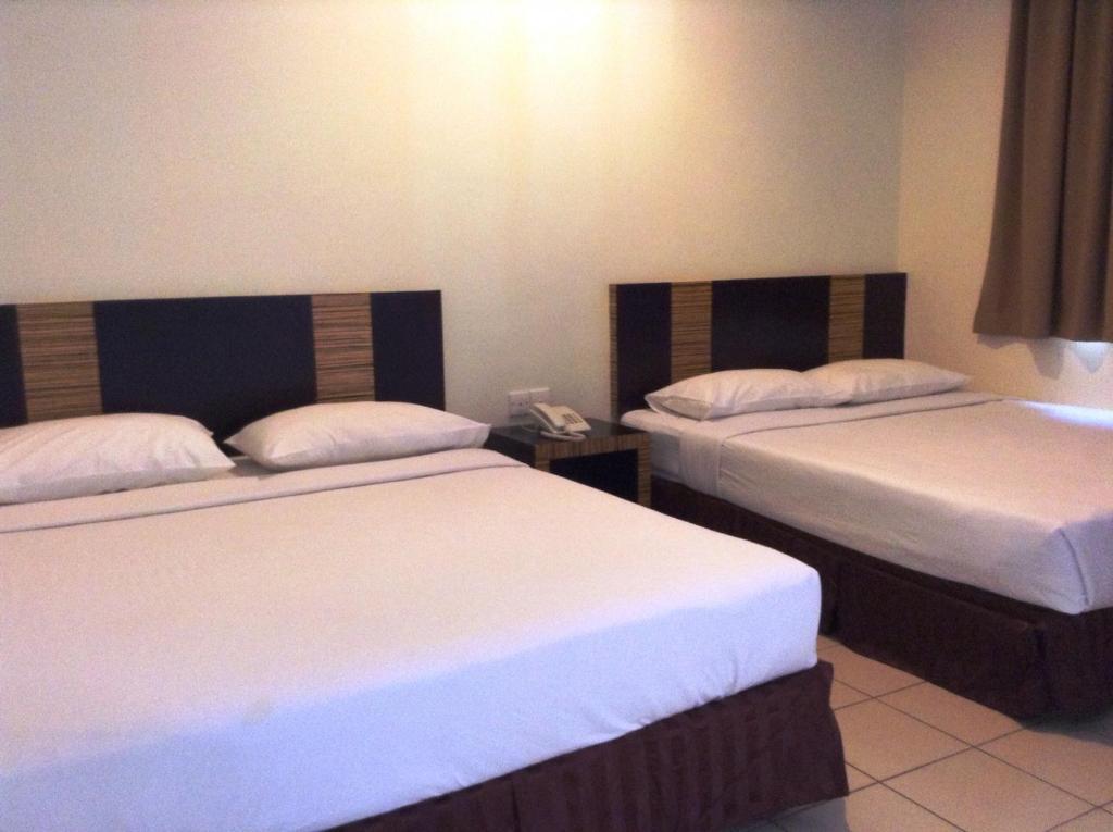 קוטה קינבלו Hotel Traveller חדר תמונה